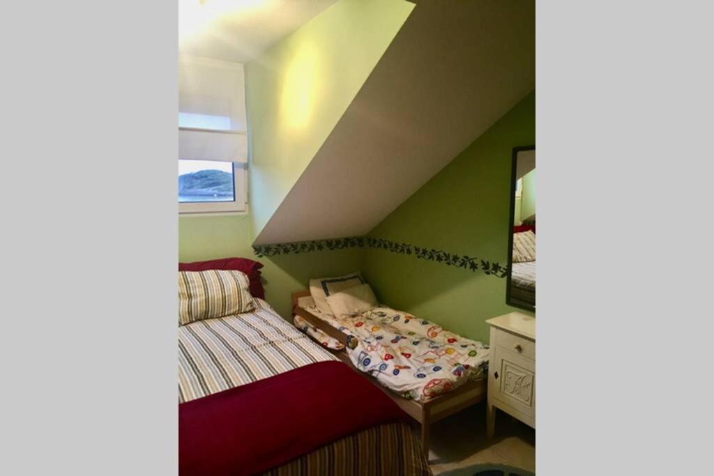 Duplex A Pie De Playa Con Piscina Y Tenis Tobes y Rahedo Luaran gambar